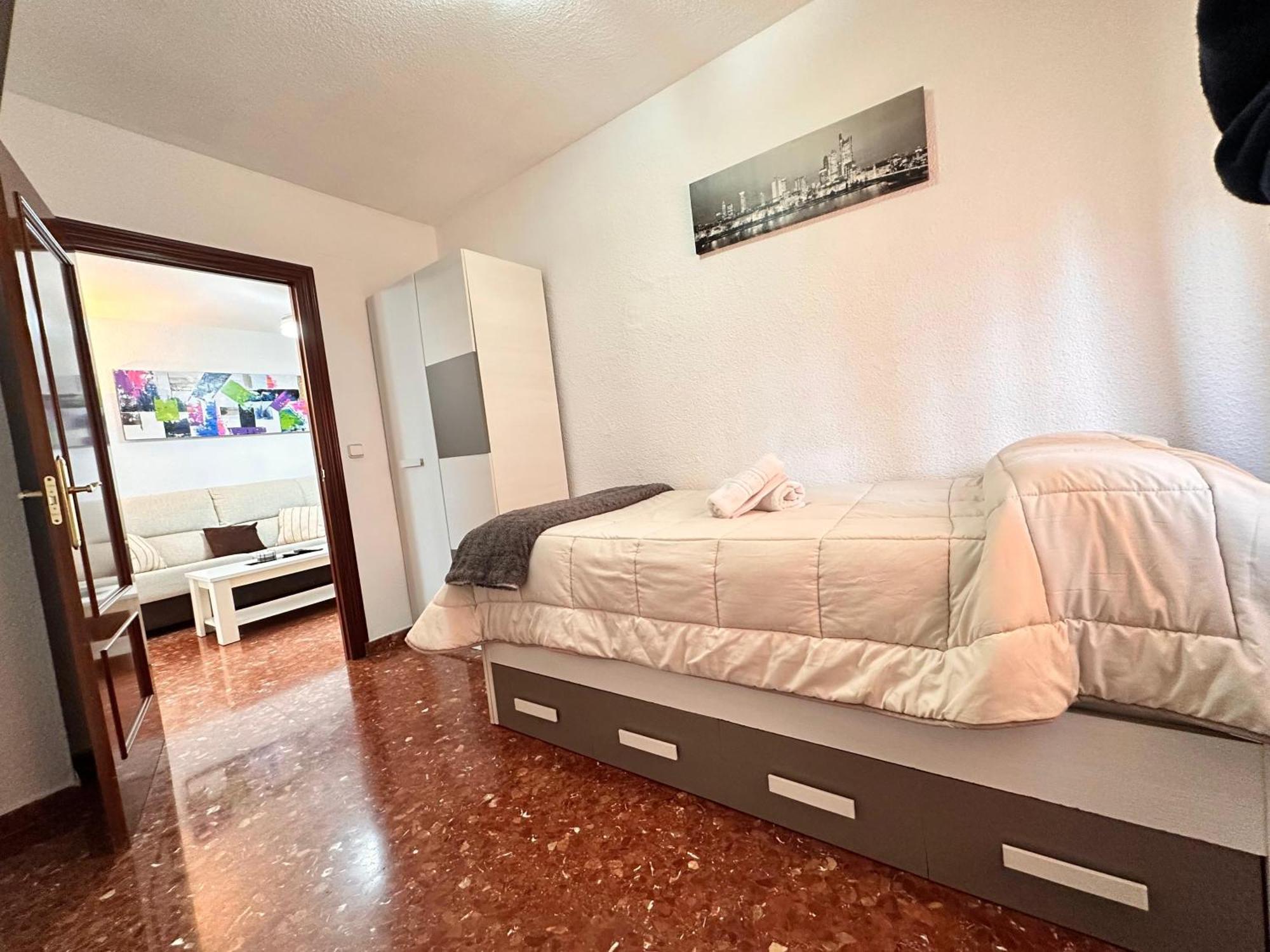 Piso Granada 3 Dormitorios Y Parking Privado Luaran gambar