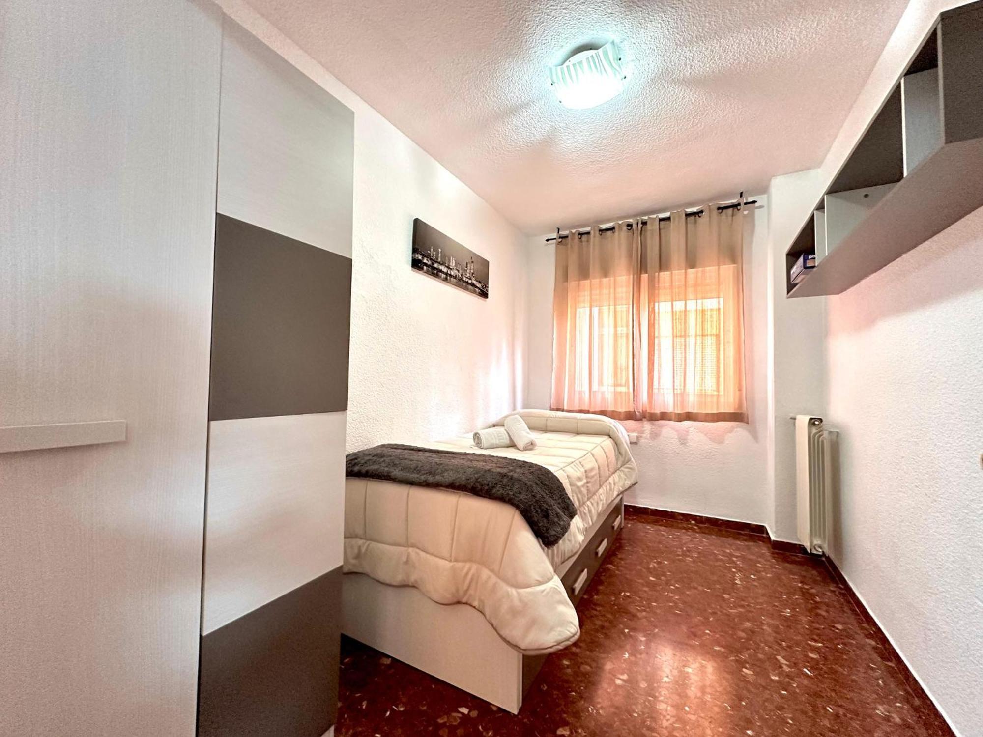 Piso Granada 3 Dormitorios Y Parking Privado Luaran gambar